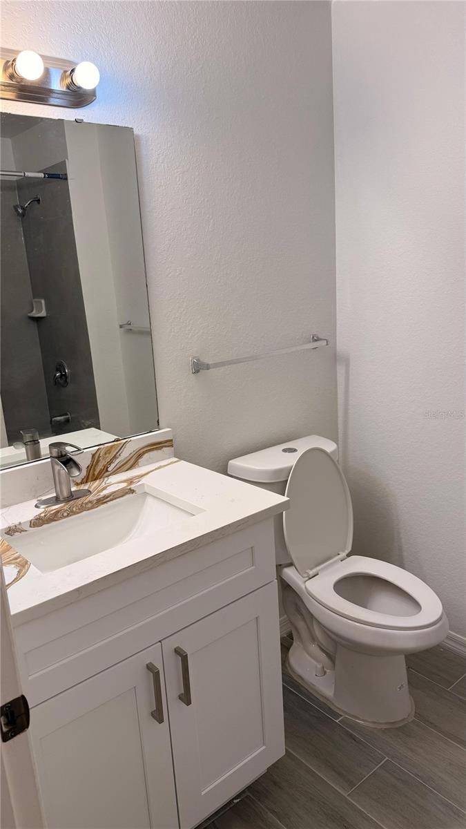 2608 Lodi Cir #103 Property Photo 5
