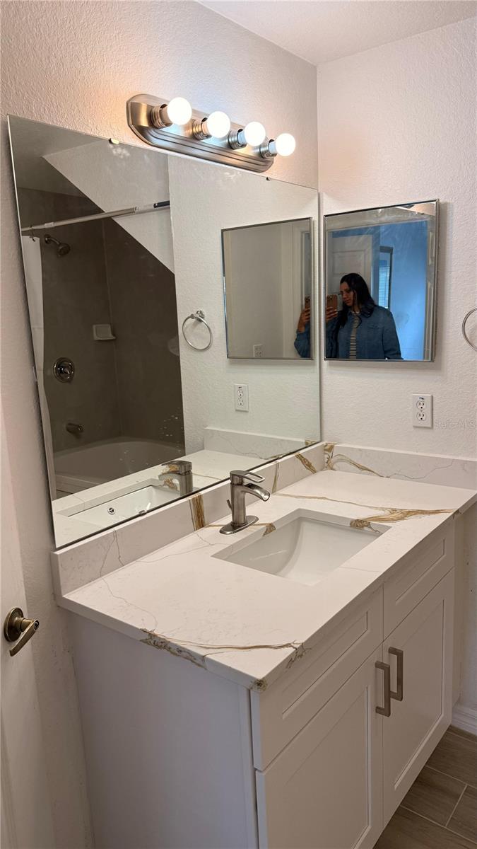 2608 Lodi Cir #103 Property Photo 22