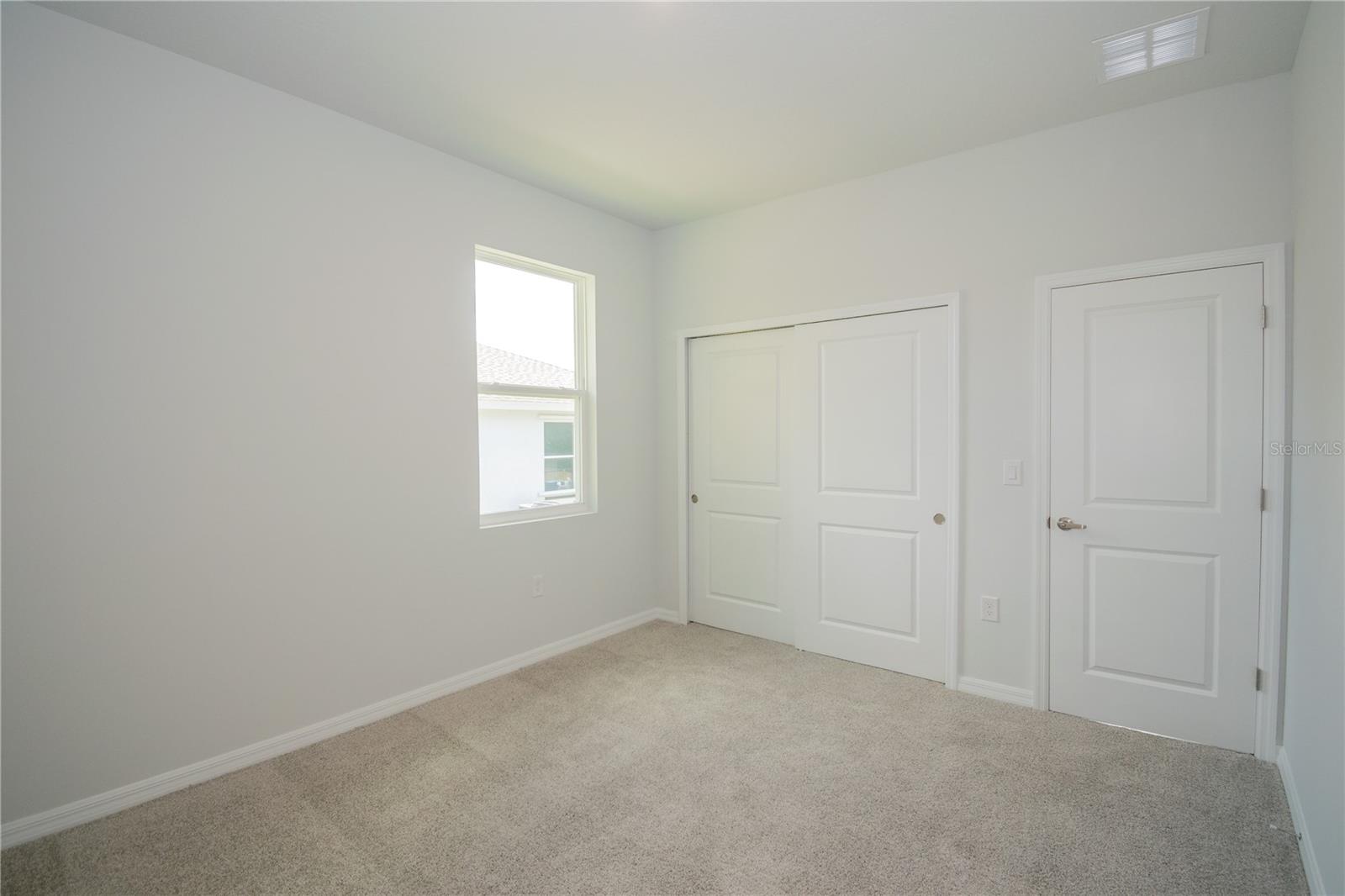 913 Sanger St Se Property Photo 9