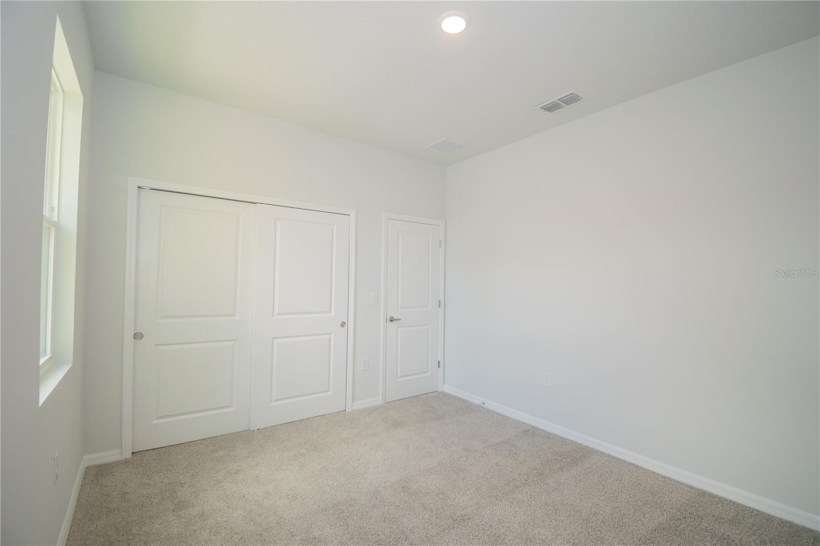 913 Sanger St Se Property Photo 10