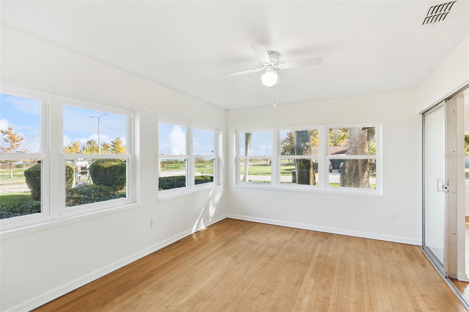 1801 Lakeshore Blvd Property Photo 2
