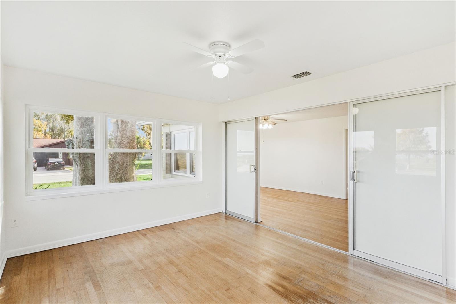 1801 Lakeshore Blvd Property Photo 8
