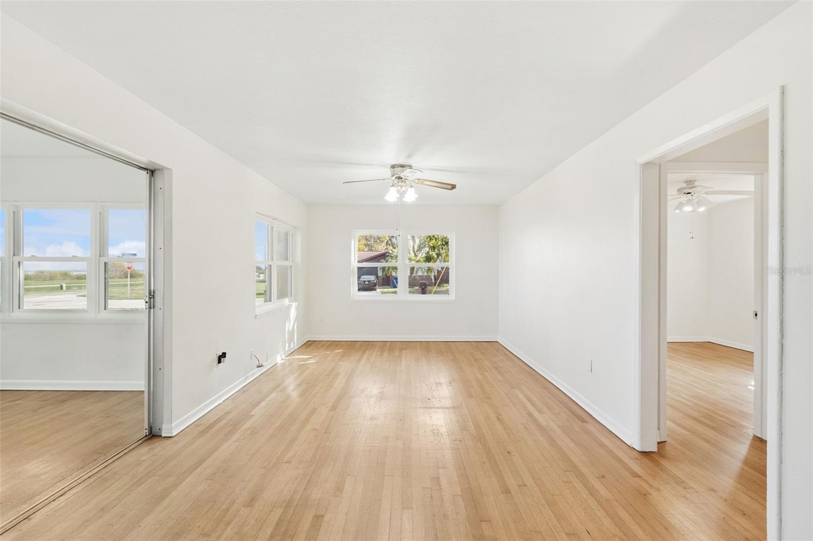 1801 Lakeshore Blvd Property Photo 9