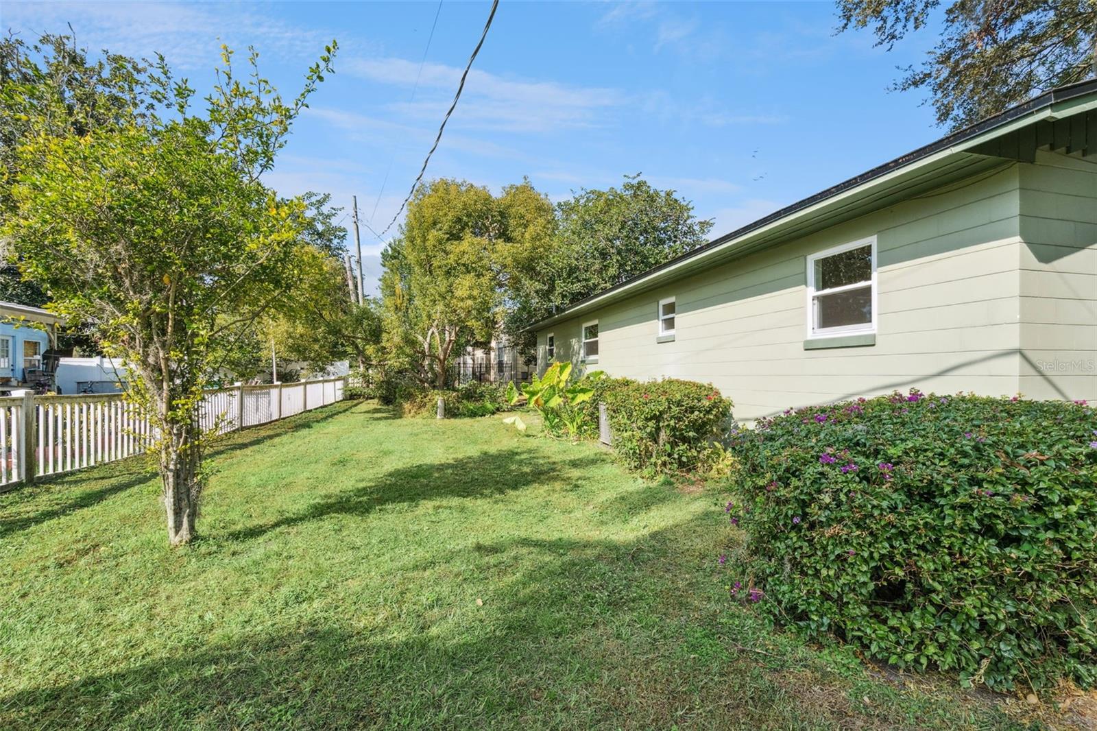 1801 Lakeshore Blvd Property Photo 26
