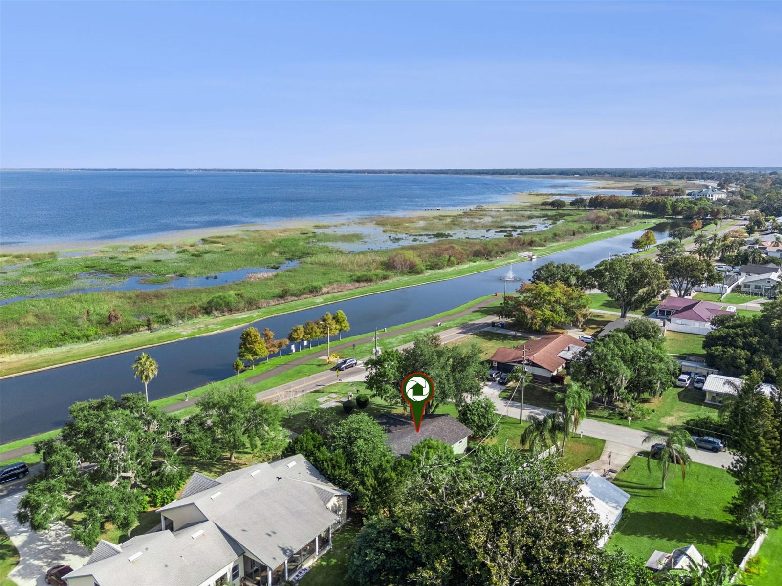 1801 Lakeshore Blvd Property Photo 34