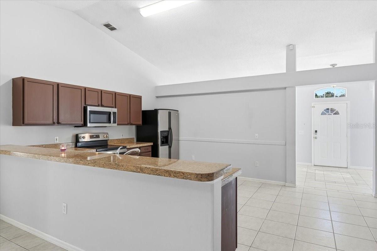1158 Perpignan Ct Property Photo 10