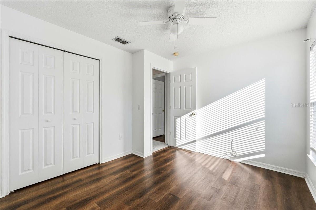 1158 Perpignan Ct Property Photo 24