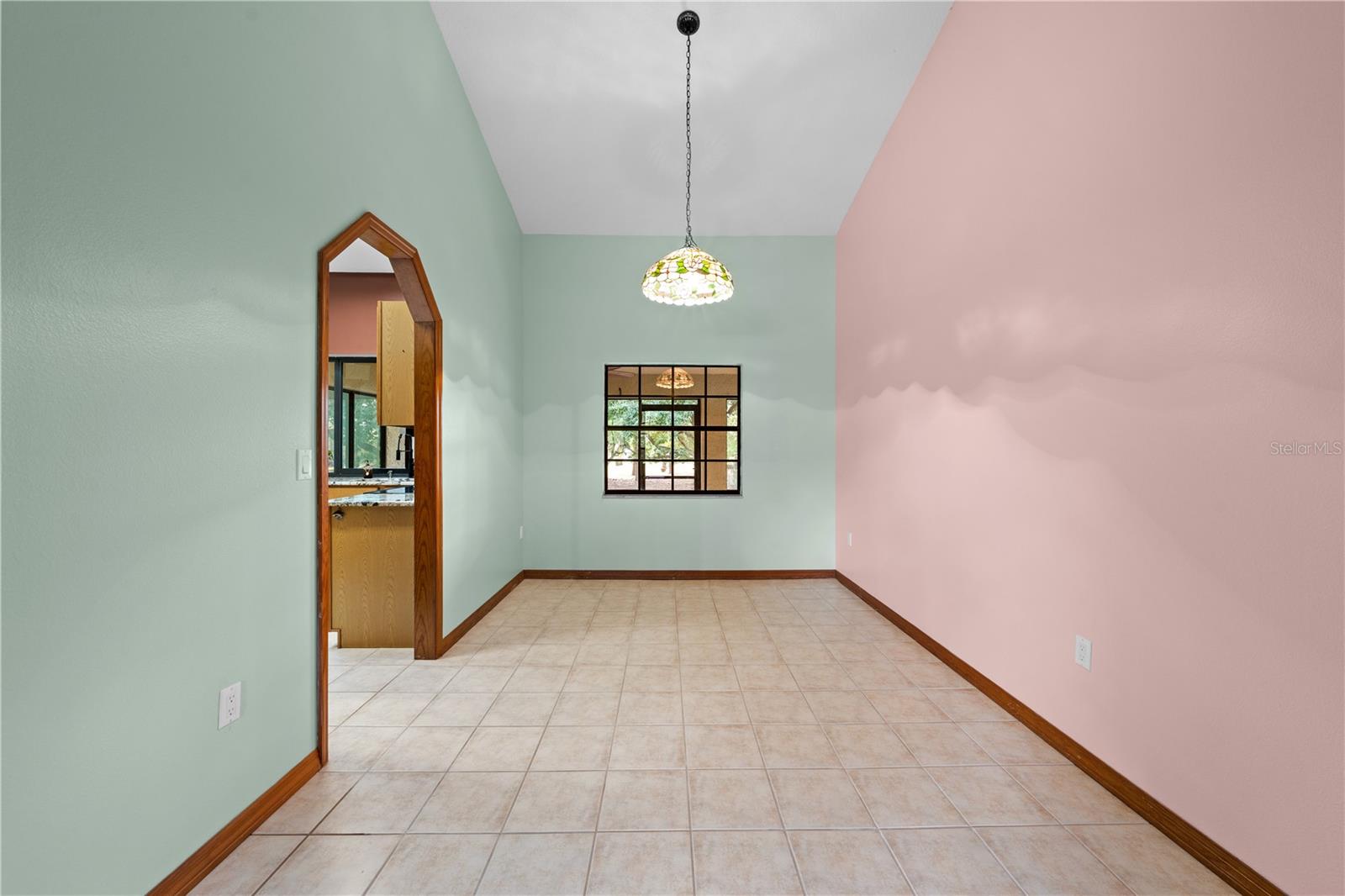 1860 Mustang Ct Property Photo 7