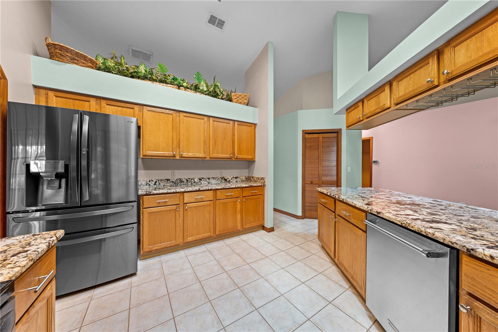 1860 Mustang Ct Property Photo 26
