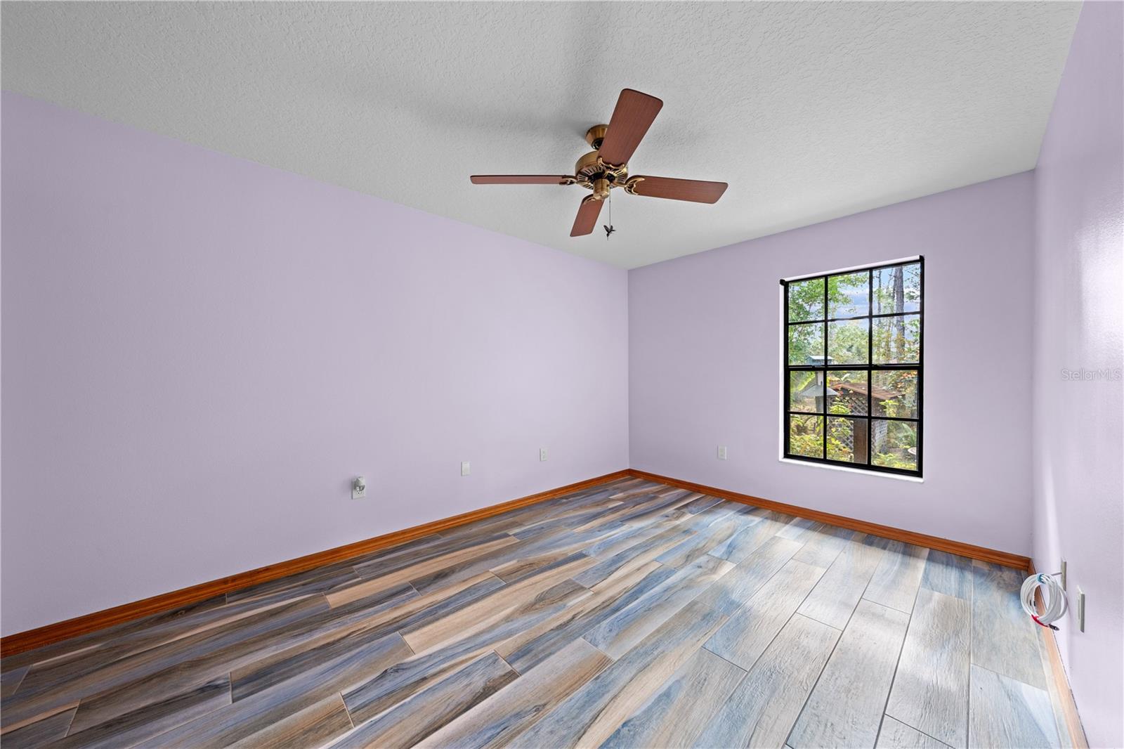 1860 Mustang Ct Property Photo 38