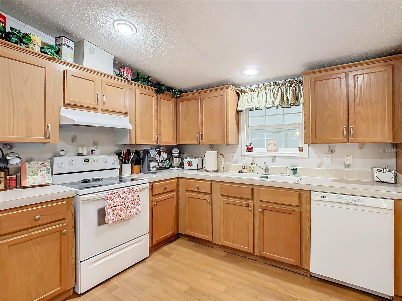 157 Orangewood Dr Property Photo 14
