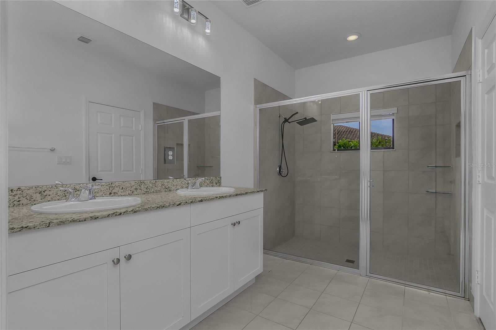 4834 Corrado Way Property Photo 17