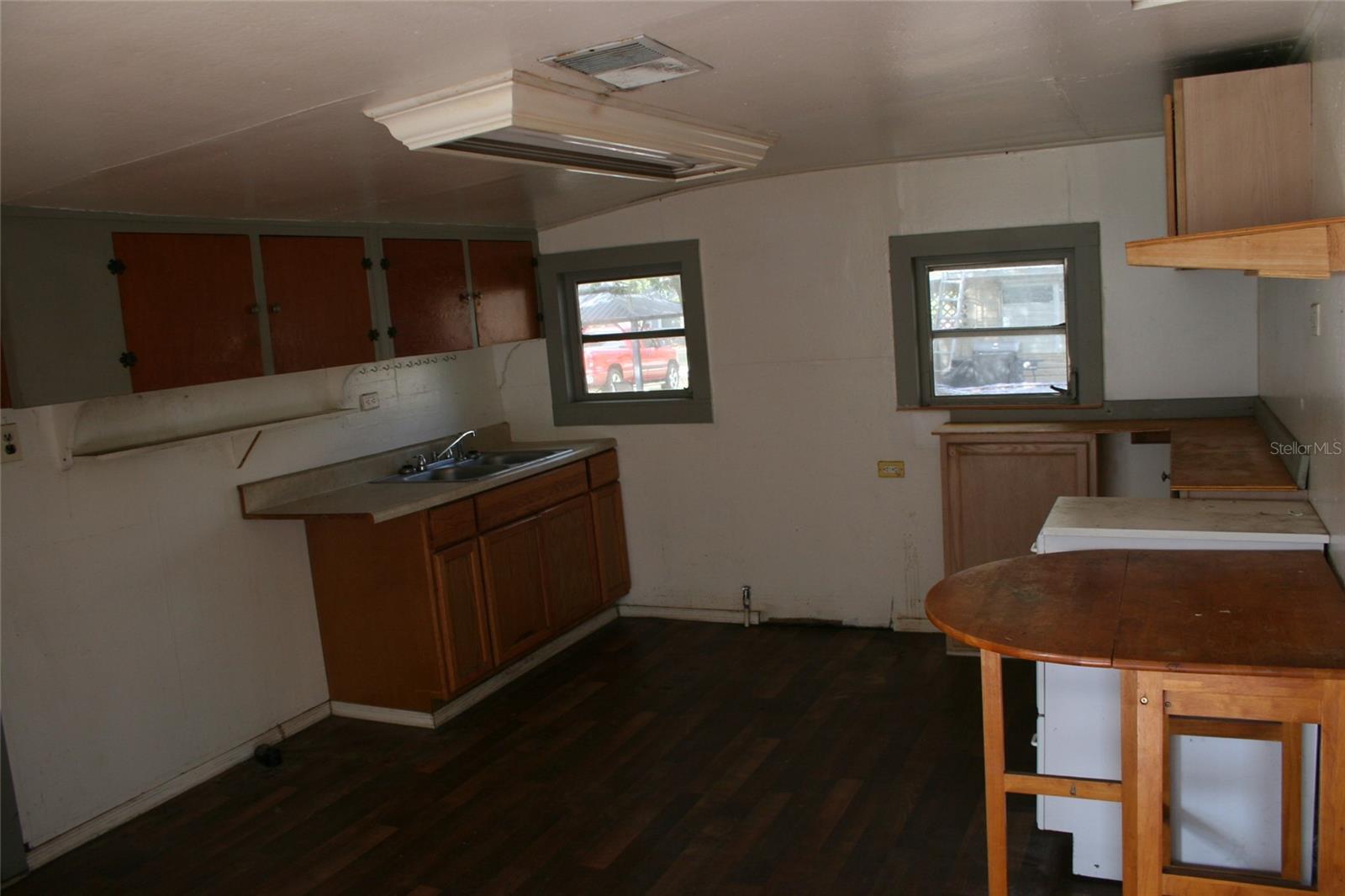 704 Mississippi Ave Property Photo 4