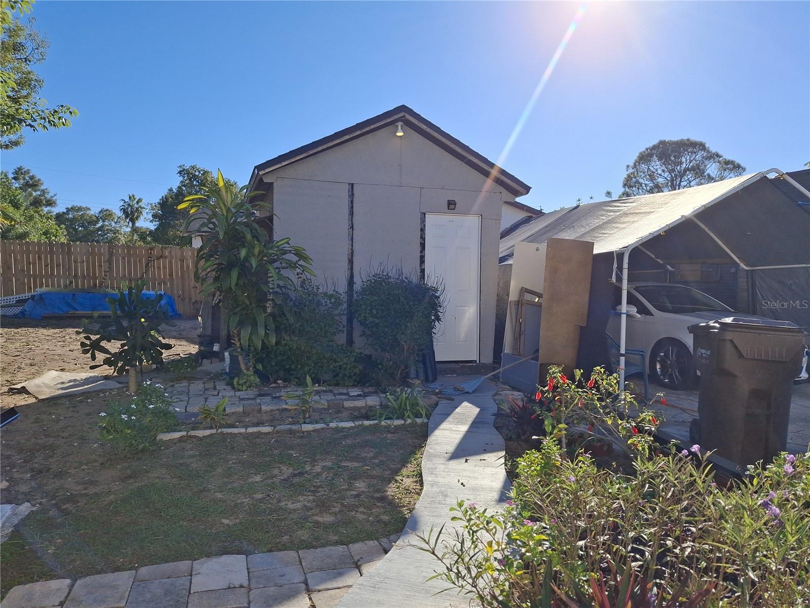 103 Gordon Dr Property Photo 6