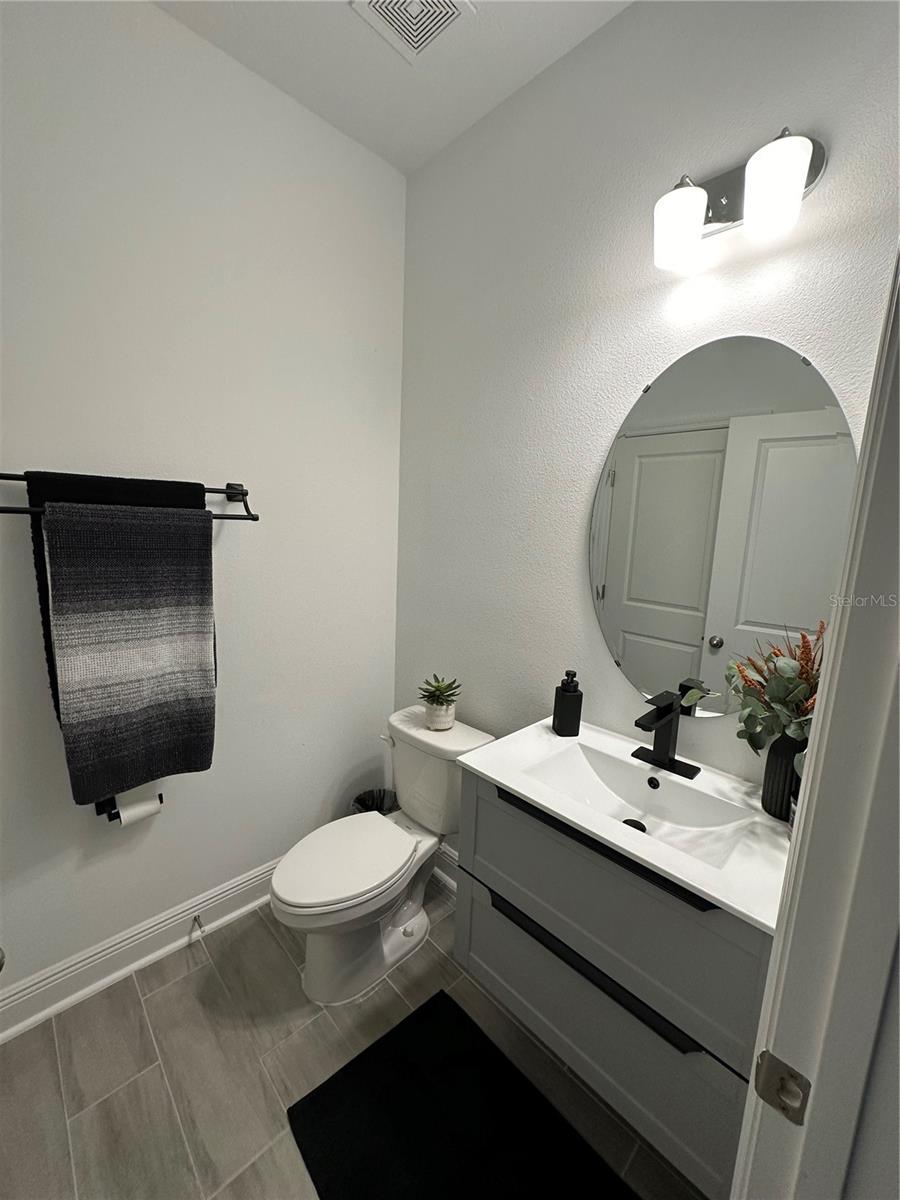 14827 Milfoil Ave Property Photo 36