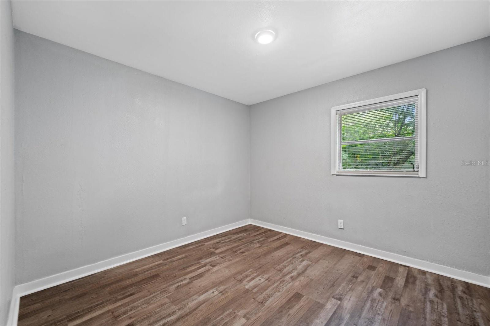 305 E Bougainvillea Ave Property Photo 12
