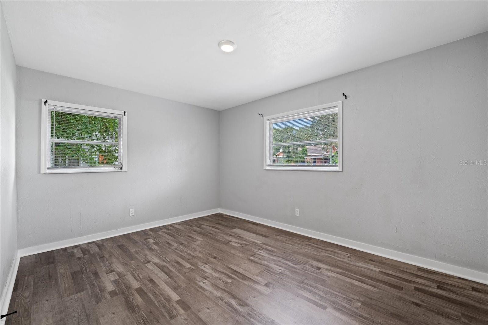 305 E Bougainvillea Ave Property Photo 16