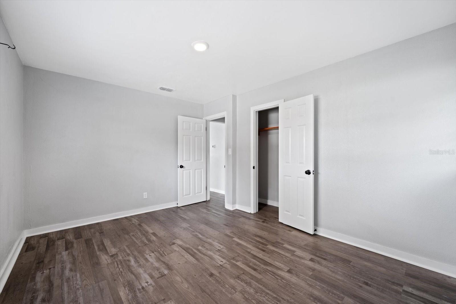 305 E Bougainvillea Ave Property Photo 17