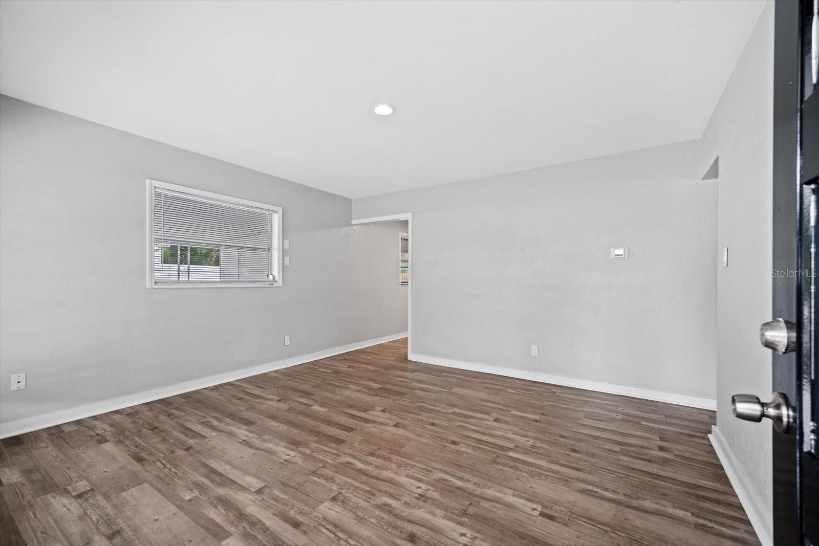 305 E Bougainvillea Ave Property Photo 18