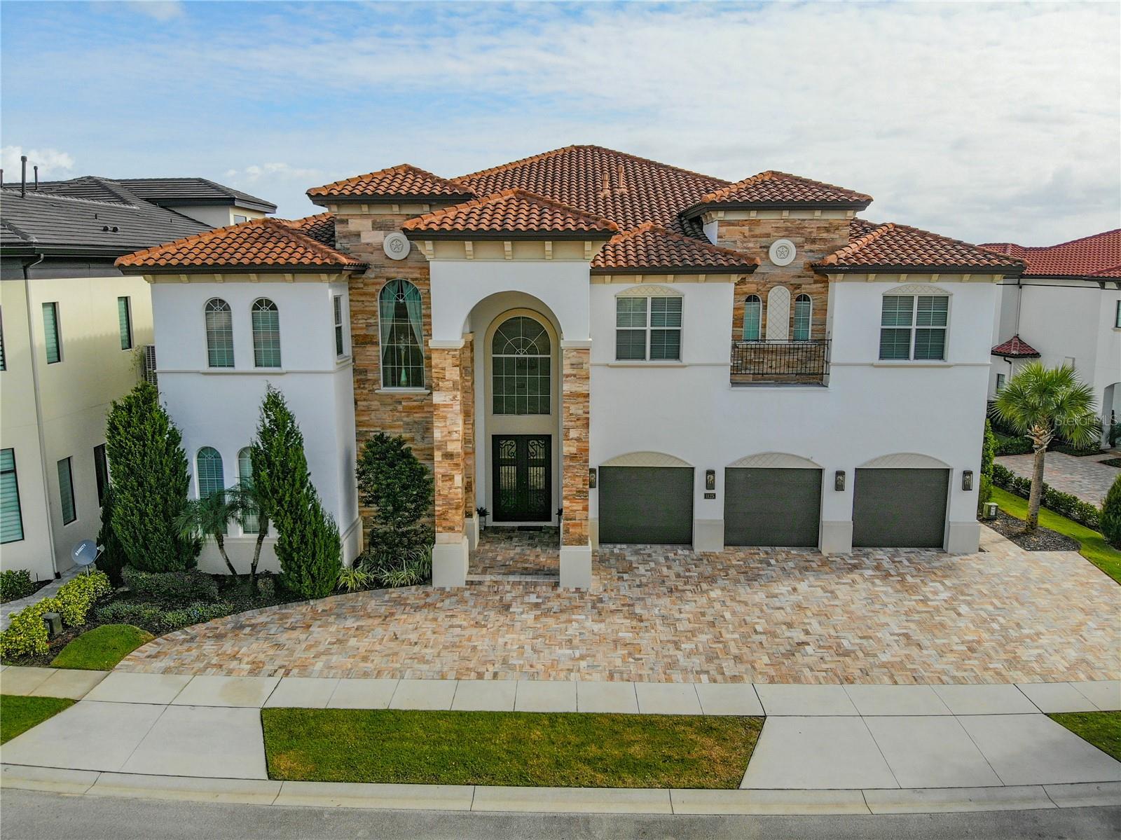 8029 Twin Eagles Loop Property Photo 6