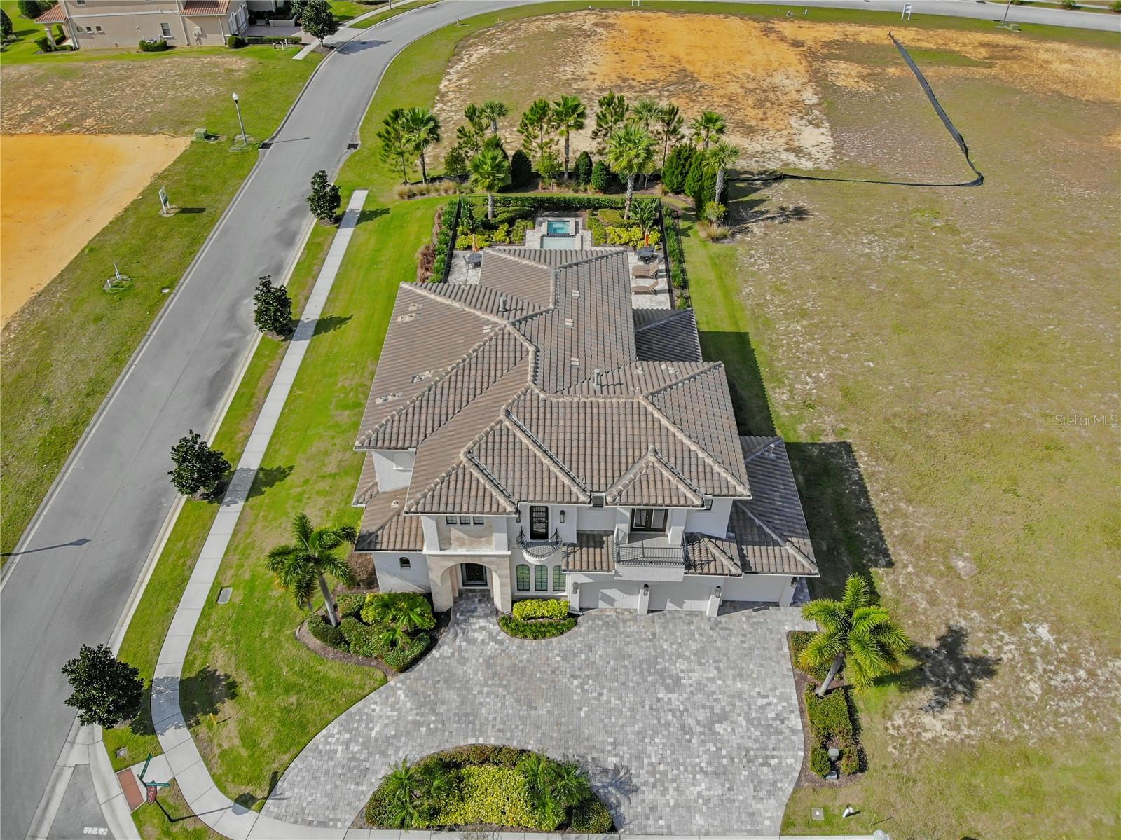 8029 Twin Eagles Loop Property Photo 10