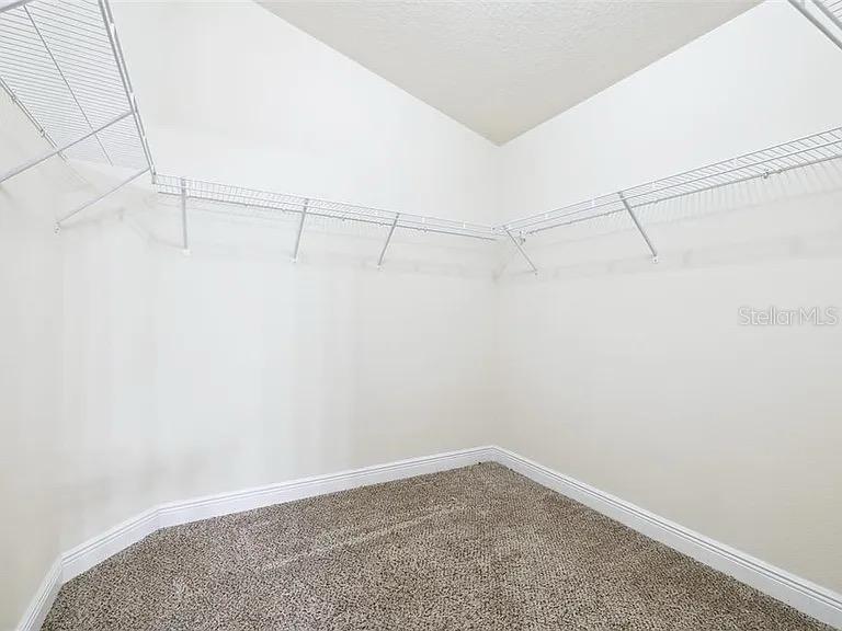 404 Rio Grande Ct Property Photo 14