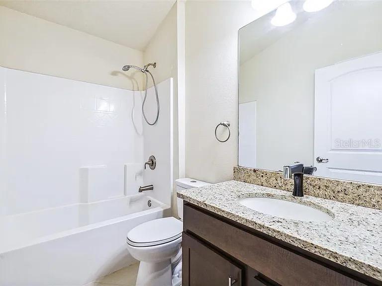 404 Rio Grande Ct Property Photo 18