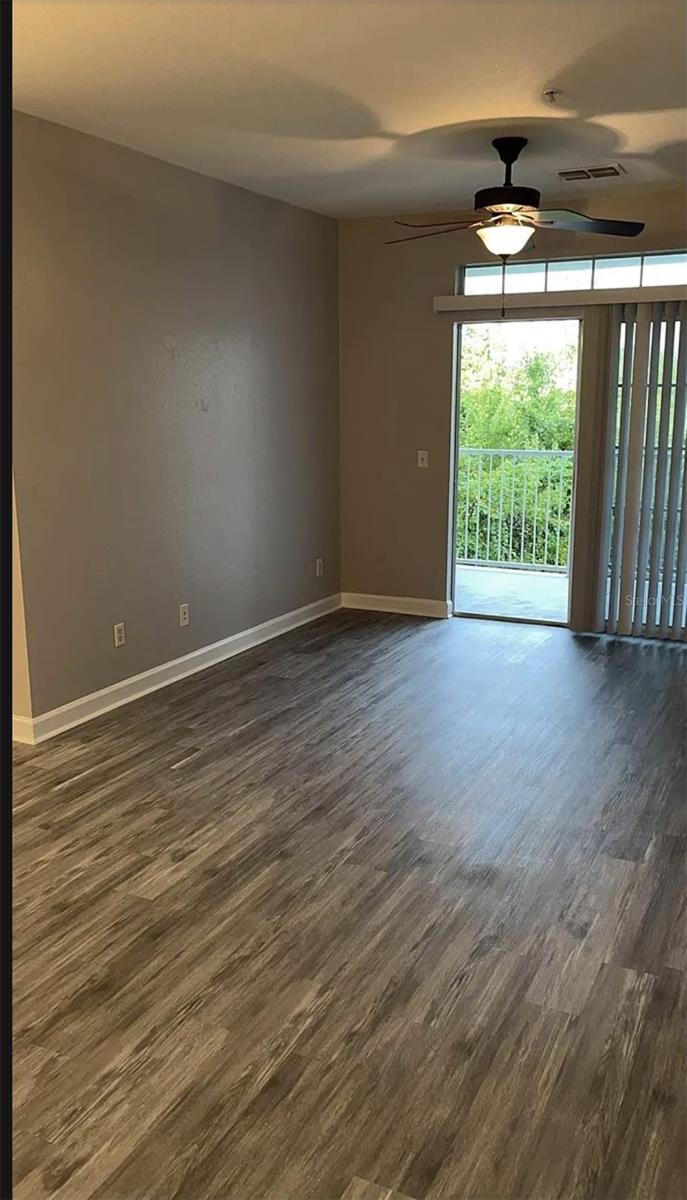 3175 Feltrim Pl #203 Property Photo 15
