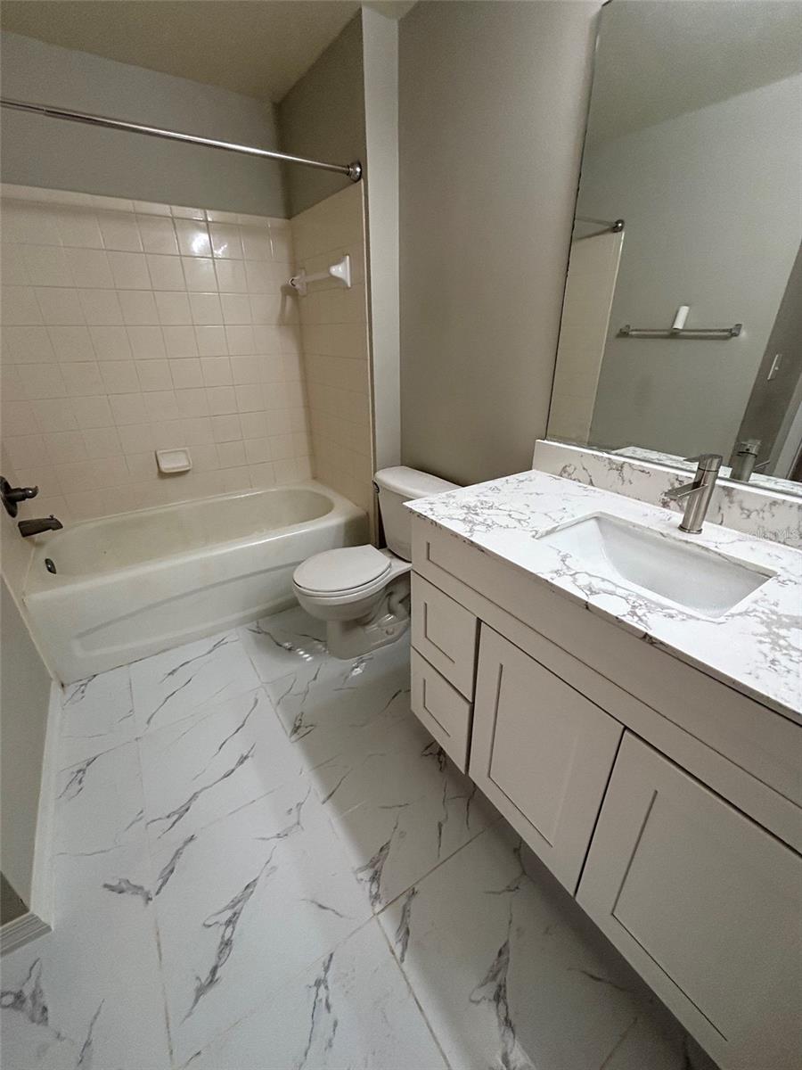 10831 Windsor Walk Dr #1305 Property Photo 11