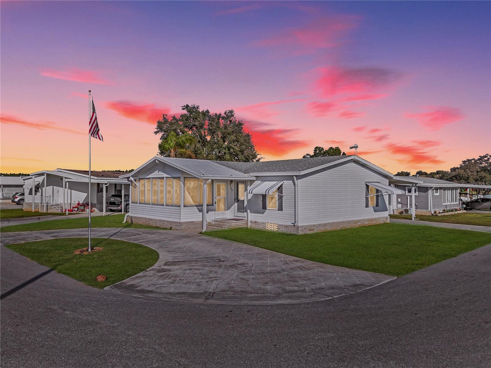 6302 Treasure Valley Loop Property Photo 1