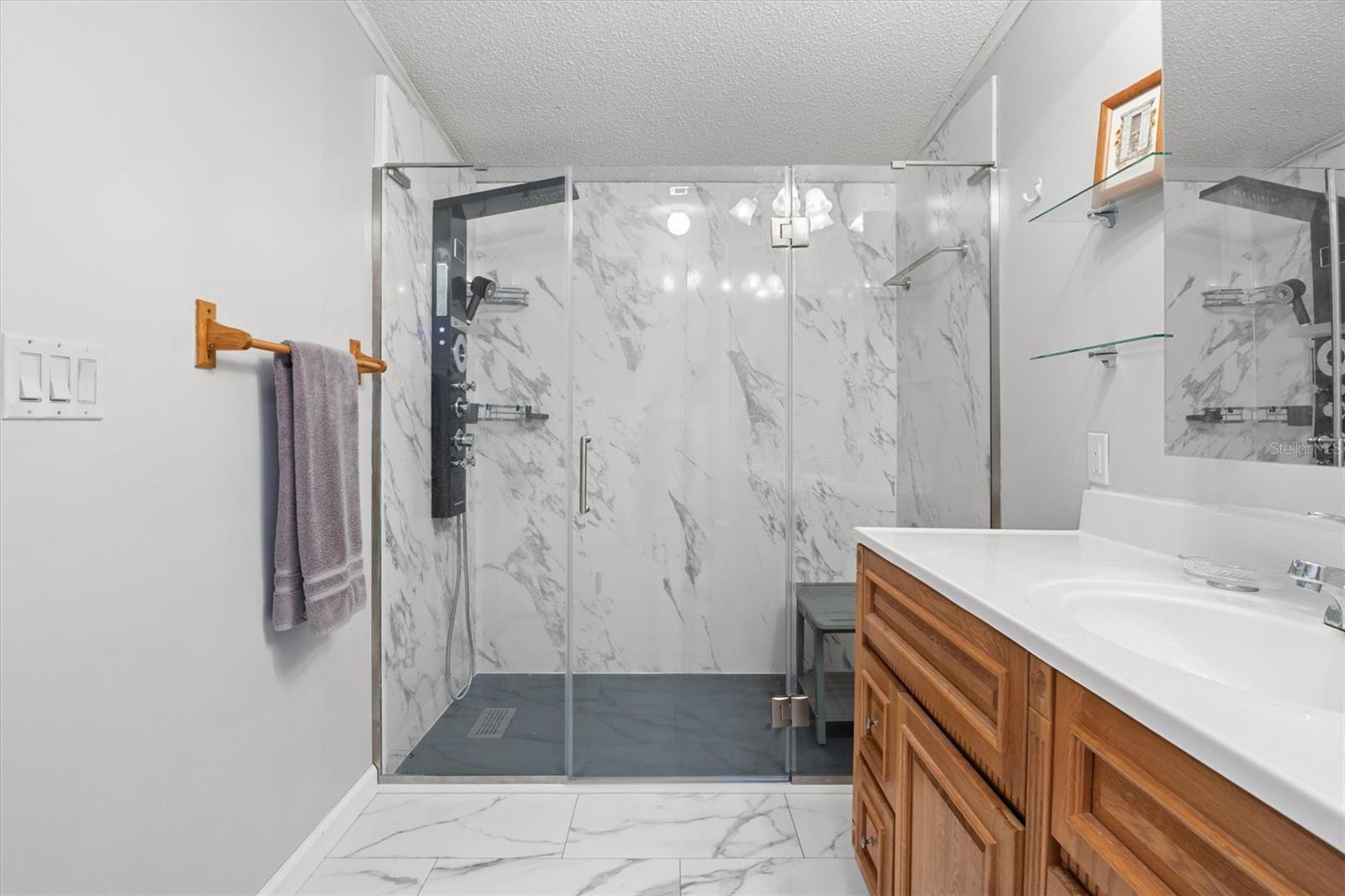 6302 Treasure Valley Loop Property Photo 21