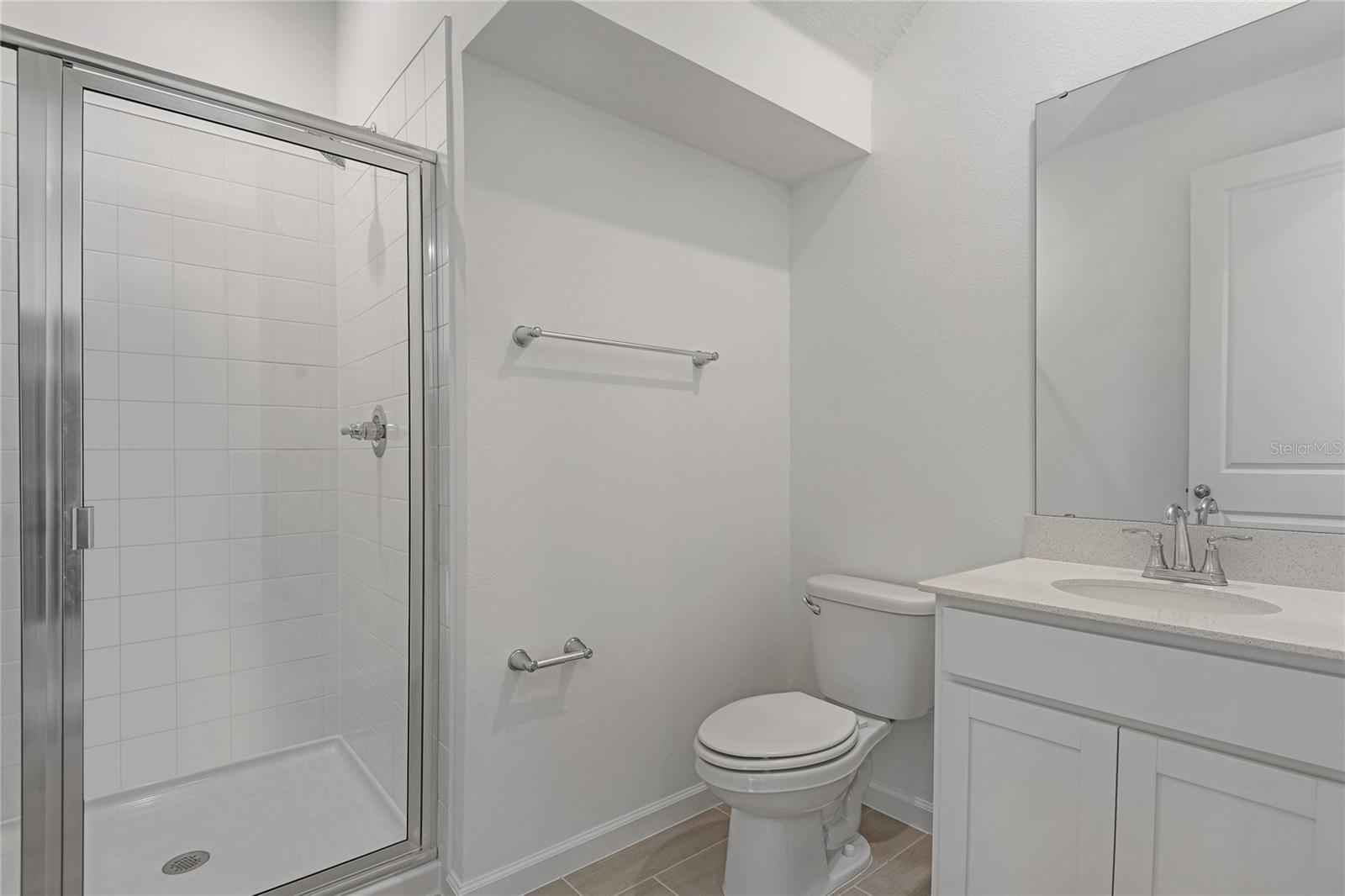 1257 Daisy Hill Ave Property Photo 4