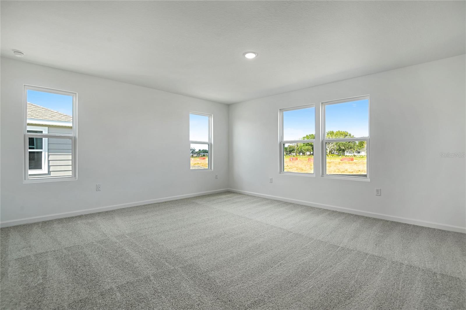 1257 Daisy Hill Ave Property Photo 11