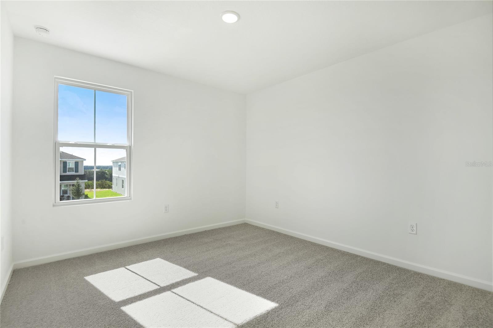 1257 Daisy Hill Ave Property Photo 14