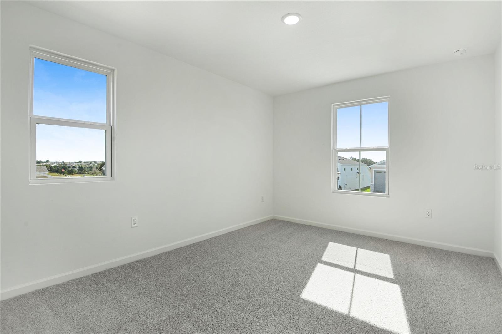 1257 Daisy Hill Ave Property Photo 15
