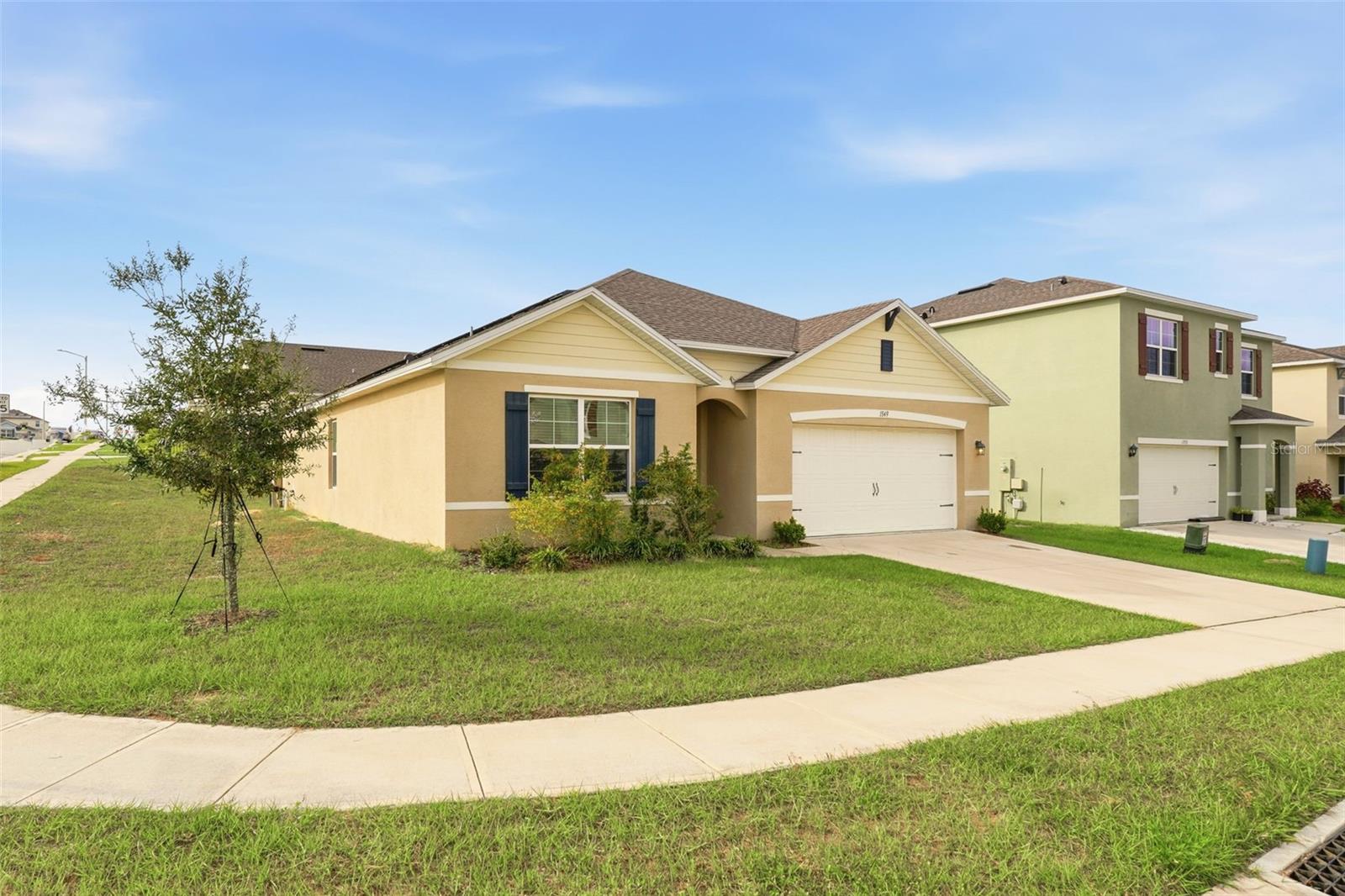 1349 Sugarwood St Property Photo 2