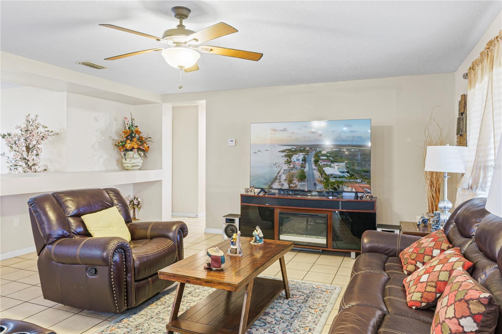 4071 Flowering Peach Ln Property Photo 12