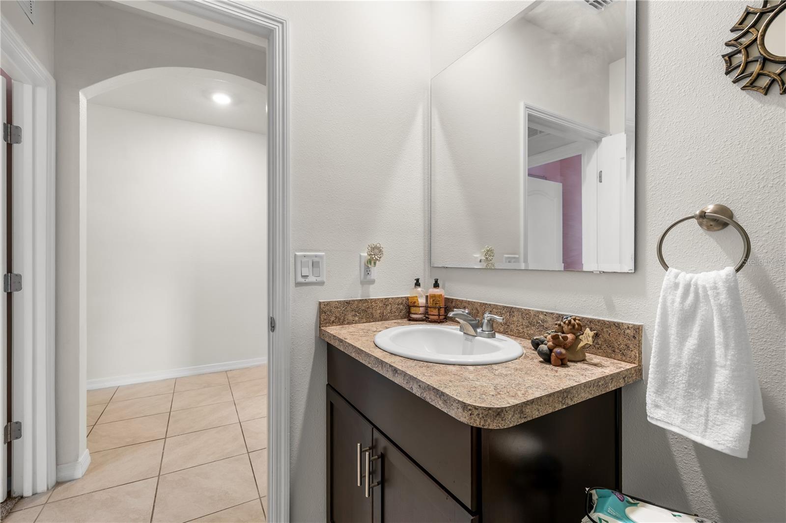 415 Francisco Way Property Photo 10