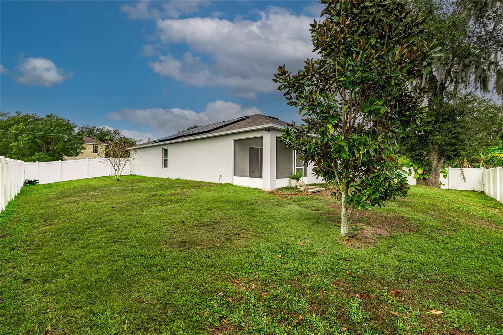 415 Francisco Way Property Photo 17