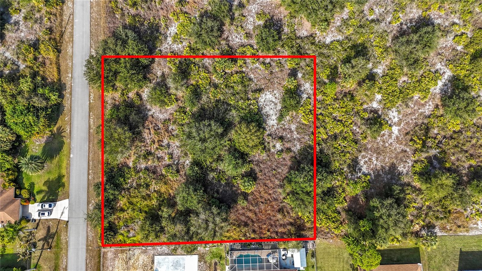 904 Lake Ave Property Photo 1