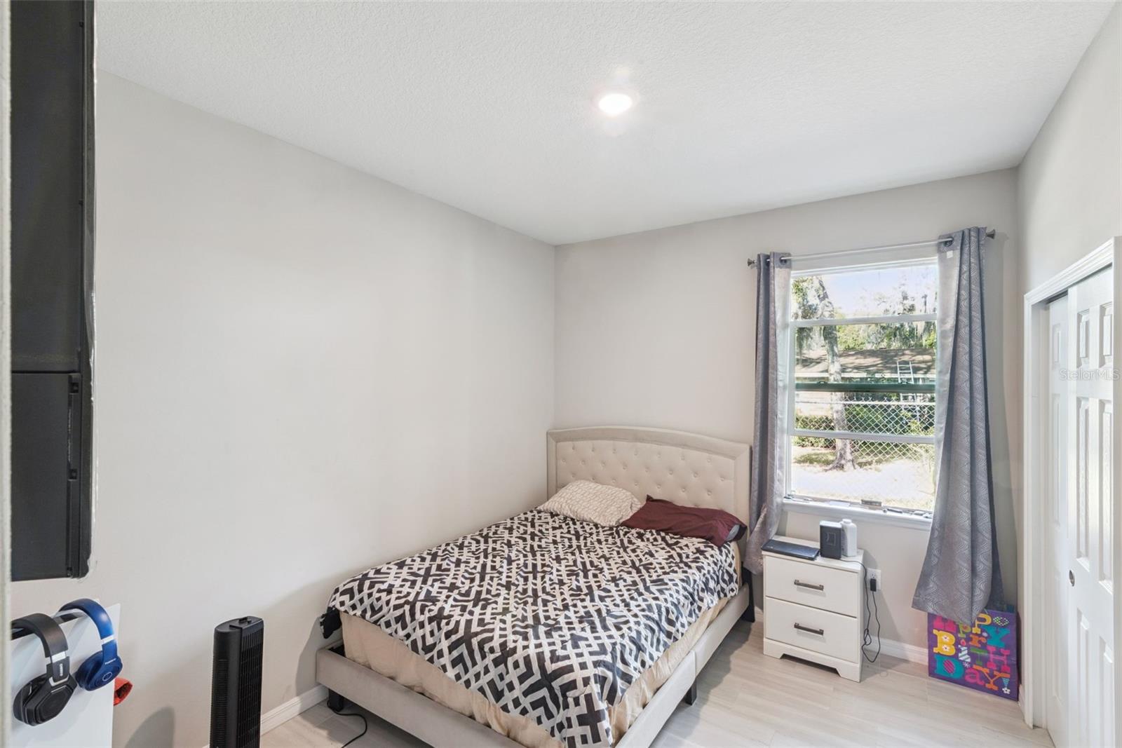 1021/1023 Titcomb St Property Photo 10