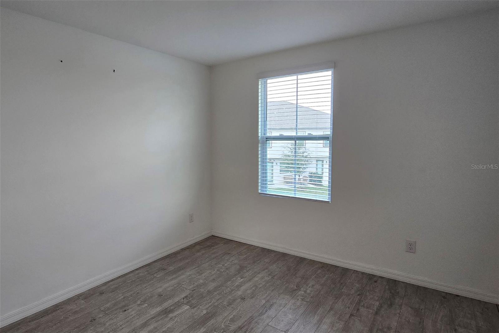 742 Longboat Dr Property Photo 22