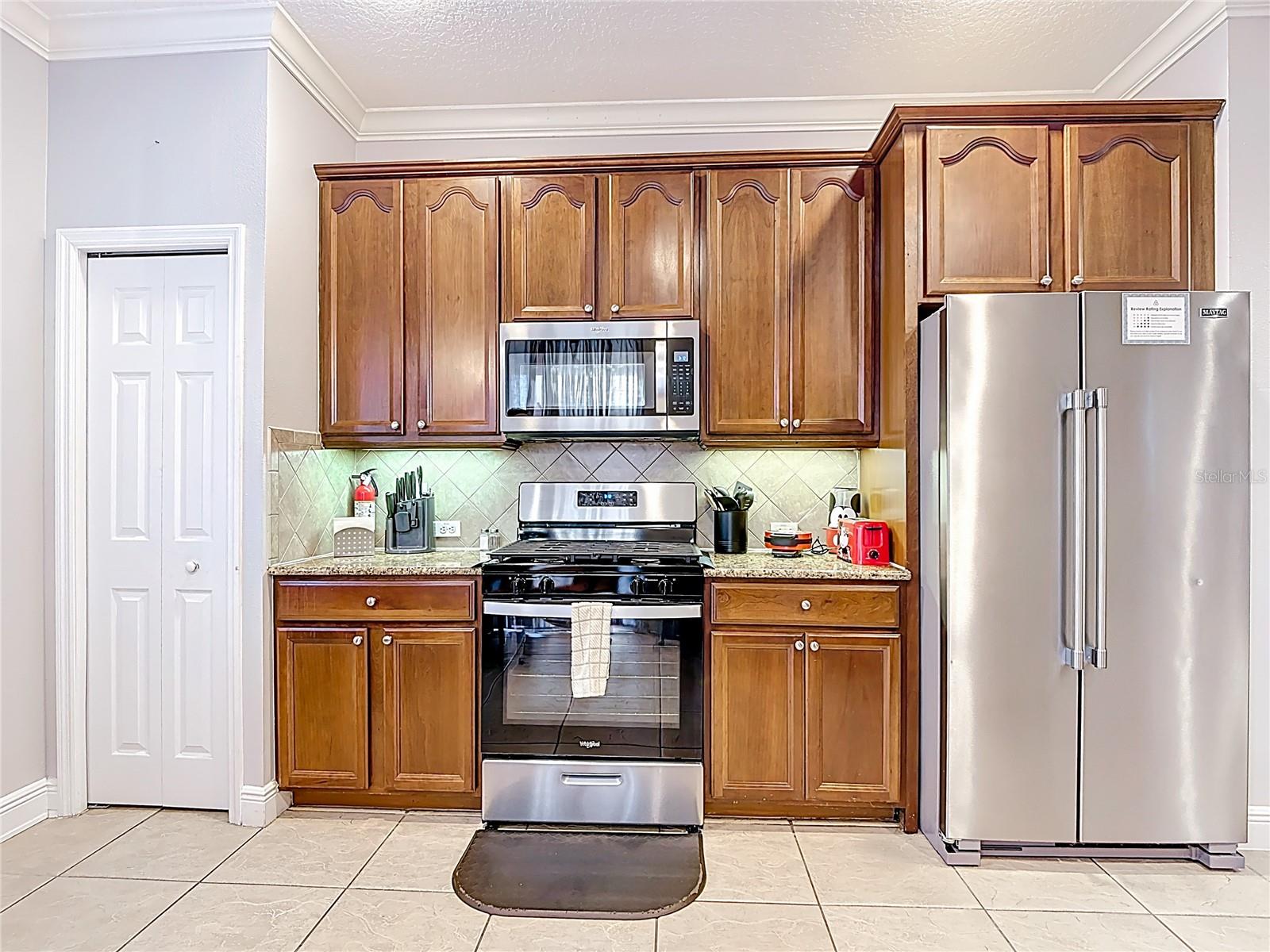 885 Assembly Ct Property Photo 10