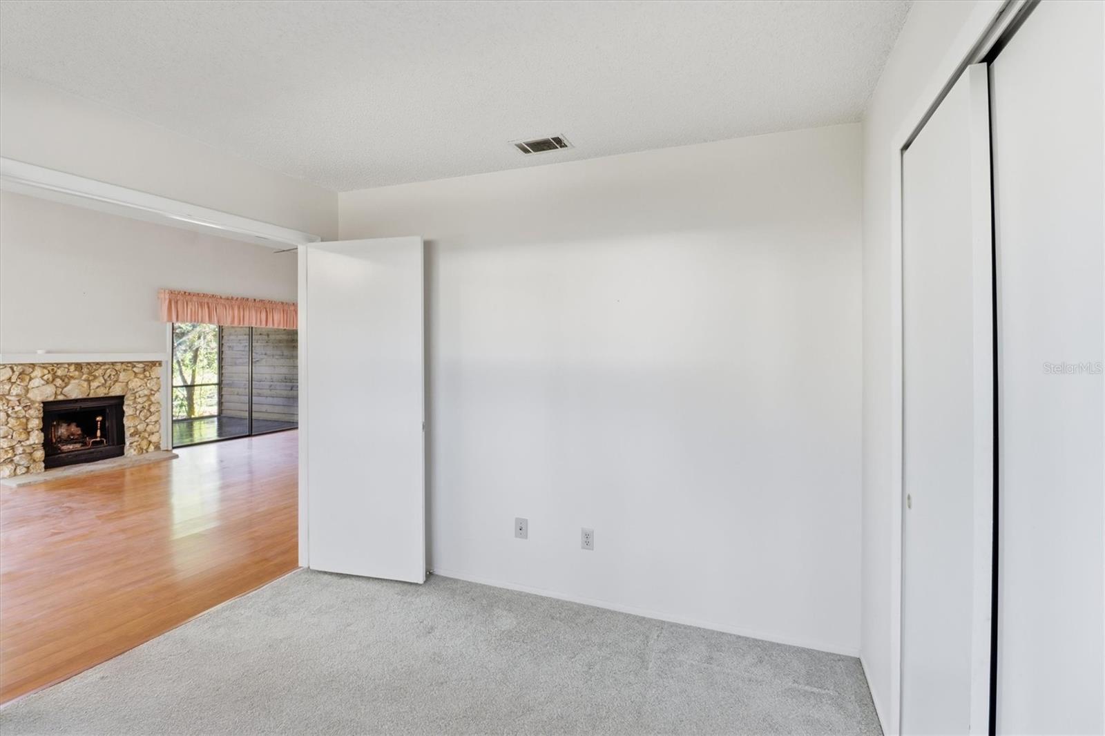 519 Stanton Pl Property Photo 8