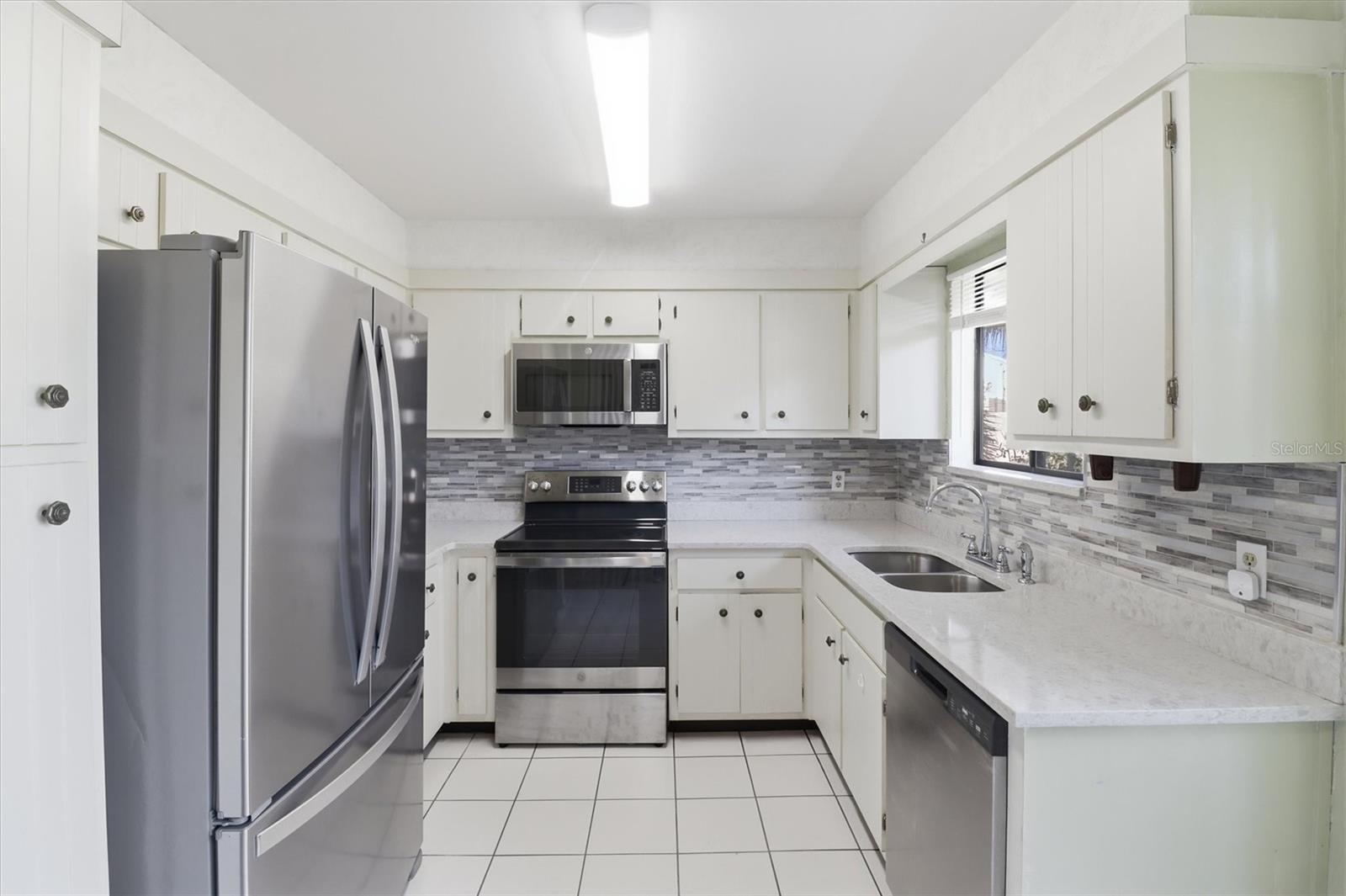 519 Stanton Pl Property Photo 12