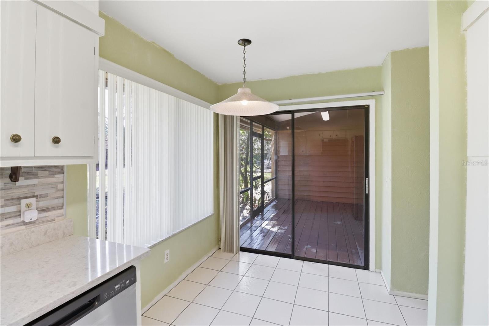 519 Stanton Pl Property Photo 14