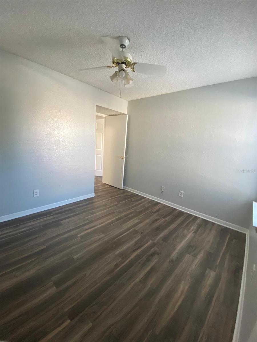 4400 Thornbriar Ln #205 Property Photo 7