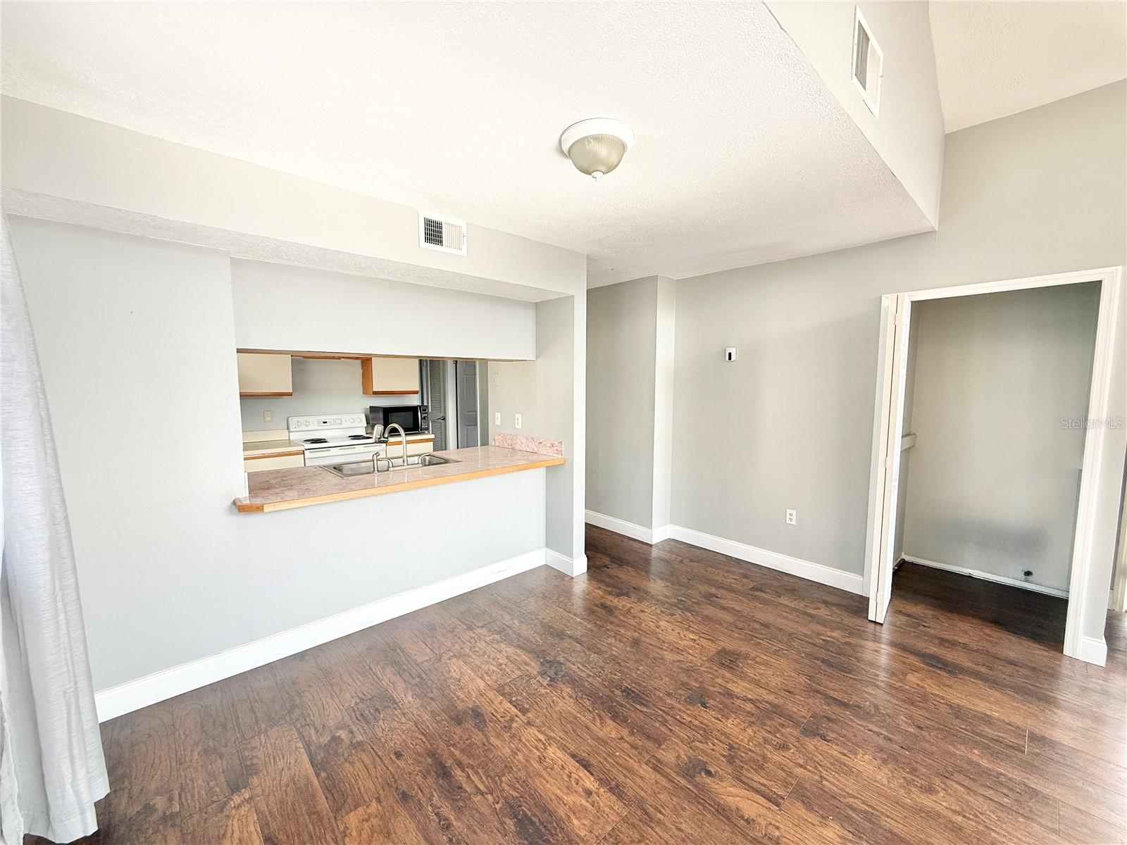 3115 Fox Squirrel Dr #3115 Property Photo 10