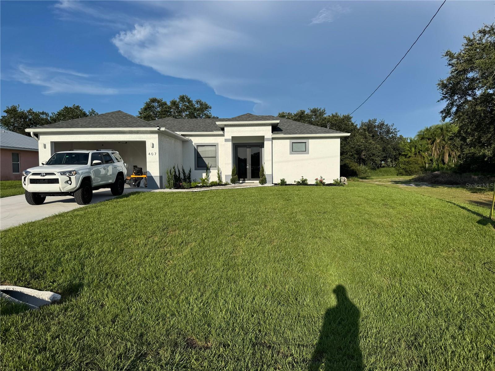 407 Ranier Ave Property Photo 19