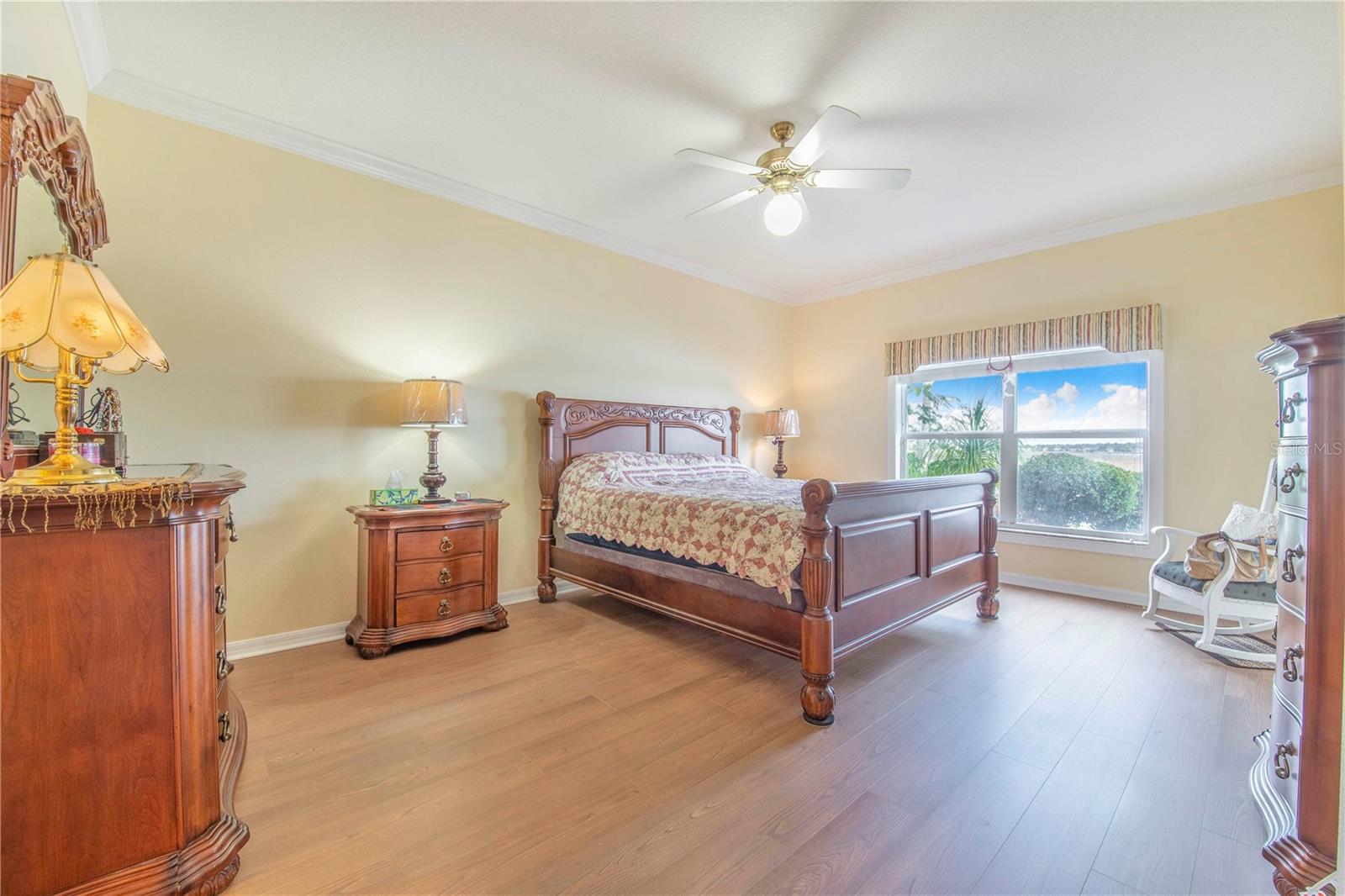 4081 Dunmore Dr Property Photo 20